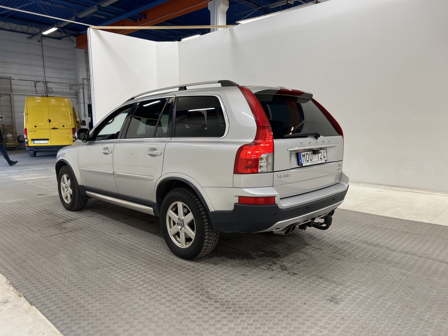 Volvo XC90 D5 AWD 200hk R-Design 7-Sits D-Värmare Skinn VOC