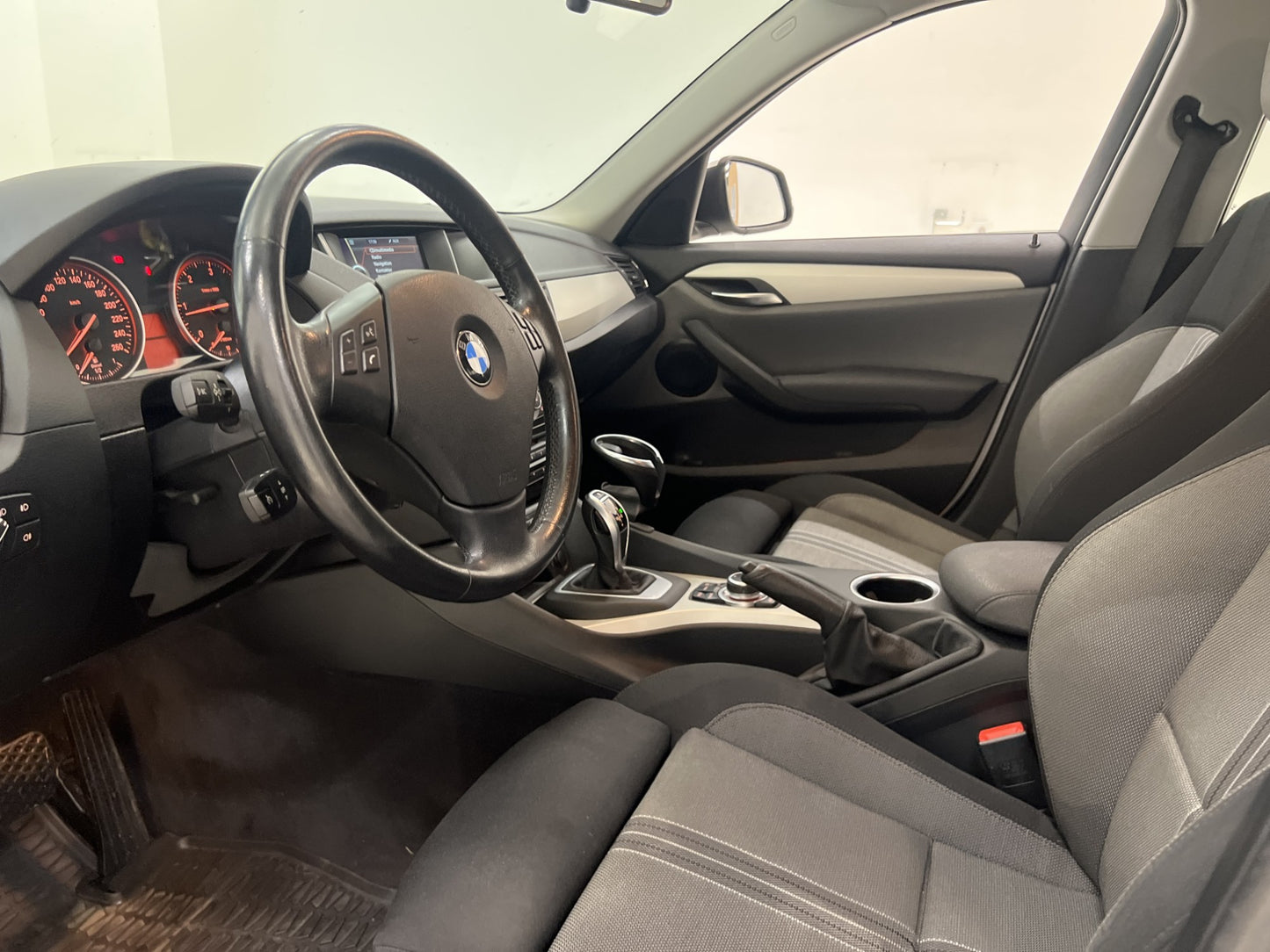 BMW X1 xDrive20d 184hk M-värm Navi Drag 0.54l/mil