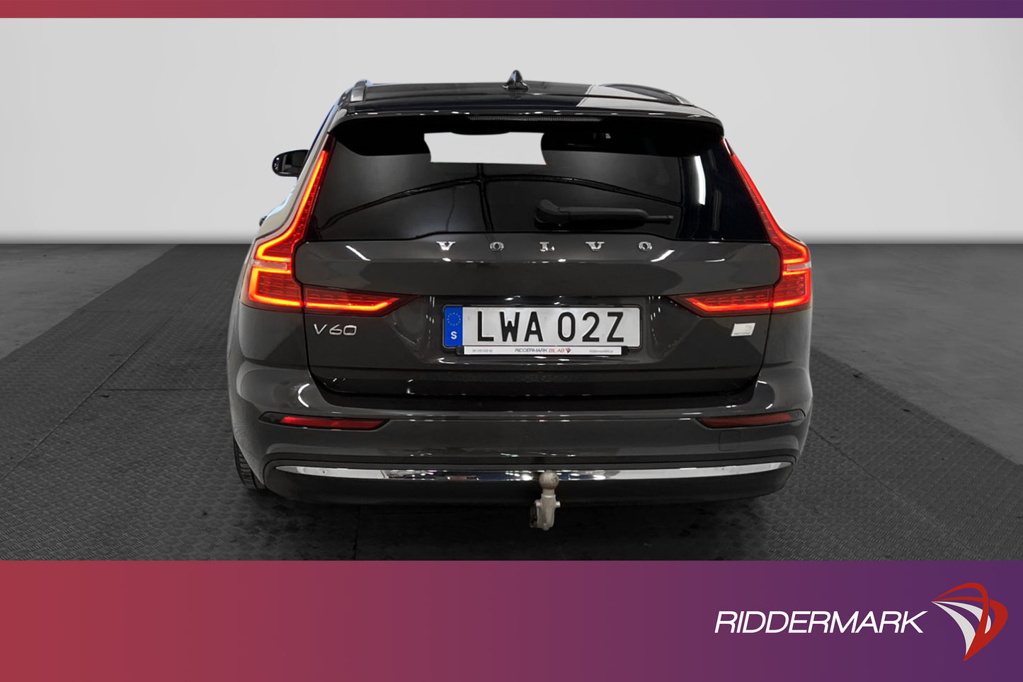 Volvo V60 T6 AWD 397hk 18.8 kWh Inscription B-kamera Drag