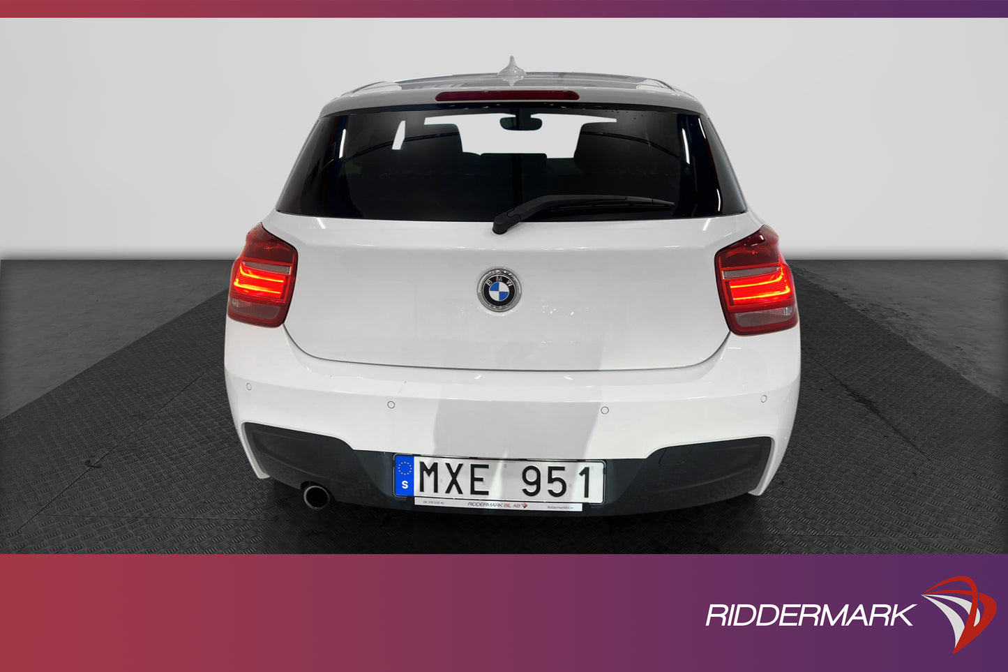 BMW 118d 143hk M Sport M-värmare Alcantara P-sensorer