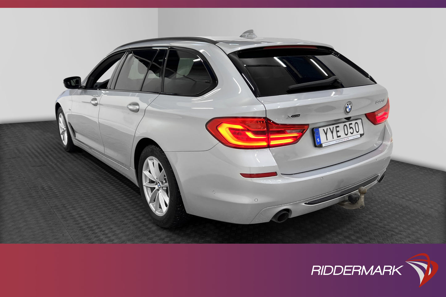 BMW 520 d 190hk xDrive Sport Line B-Kamera HiFi Navi Drag