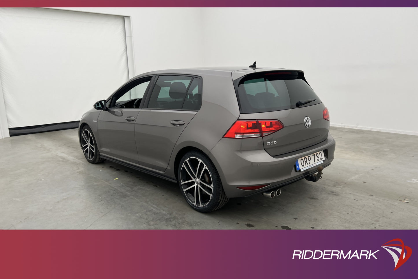 Volkswagen Golf GTD 184hk Pluspaket Värmare Kamera Navi Drag