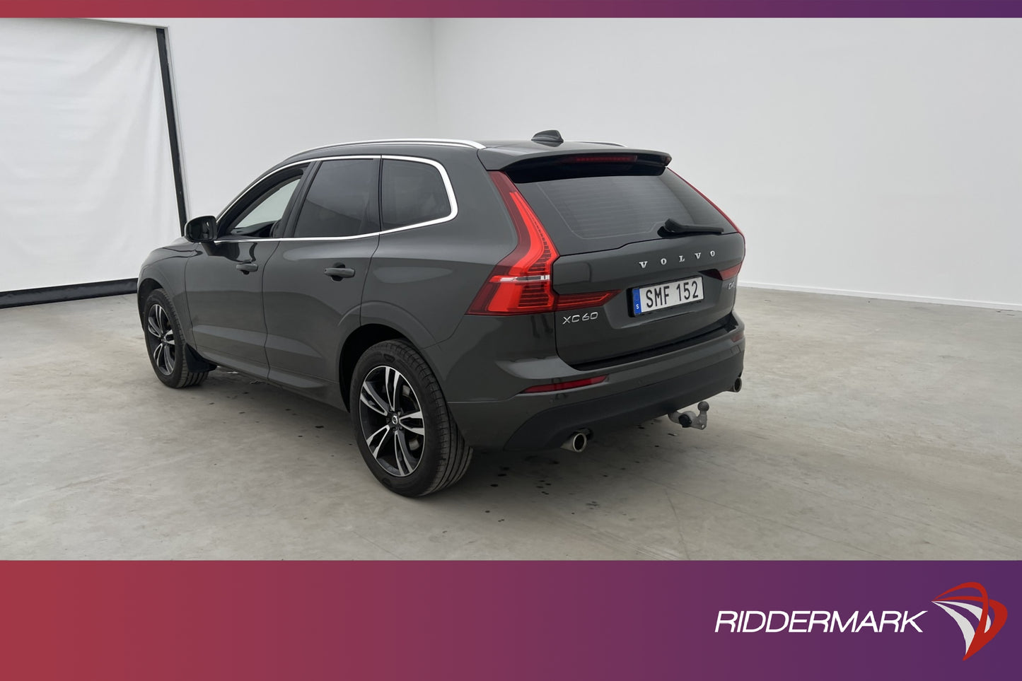 Volvo XC60 D4 190hk AWD Momentum D-Värm VOC B-Kamera Navi