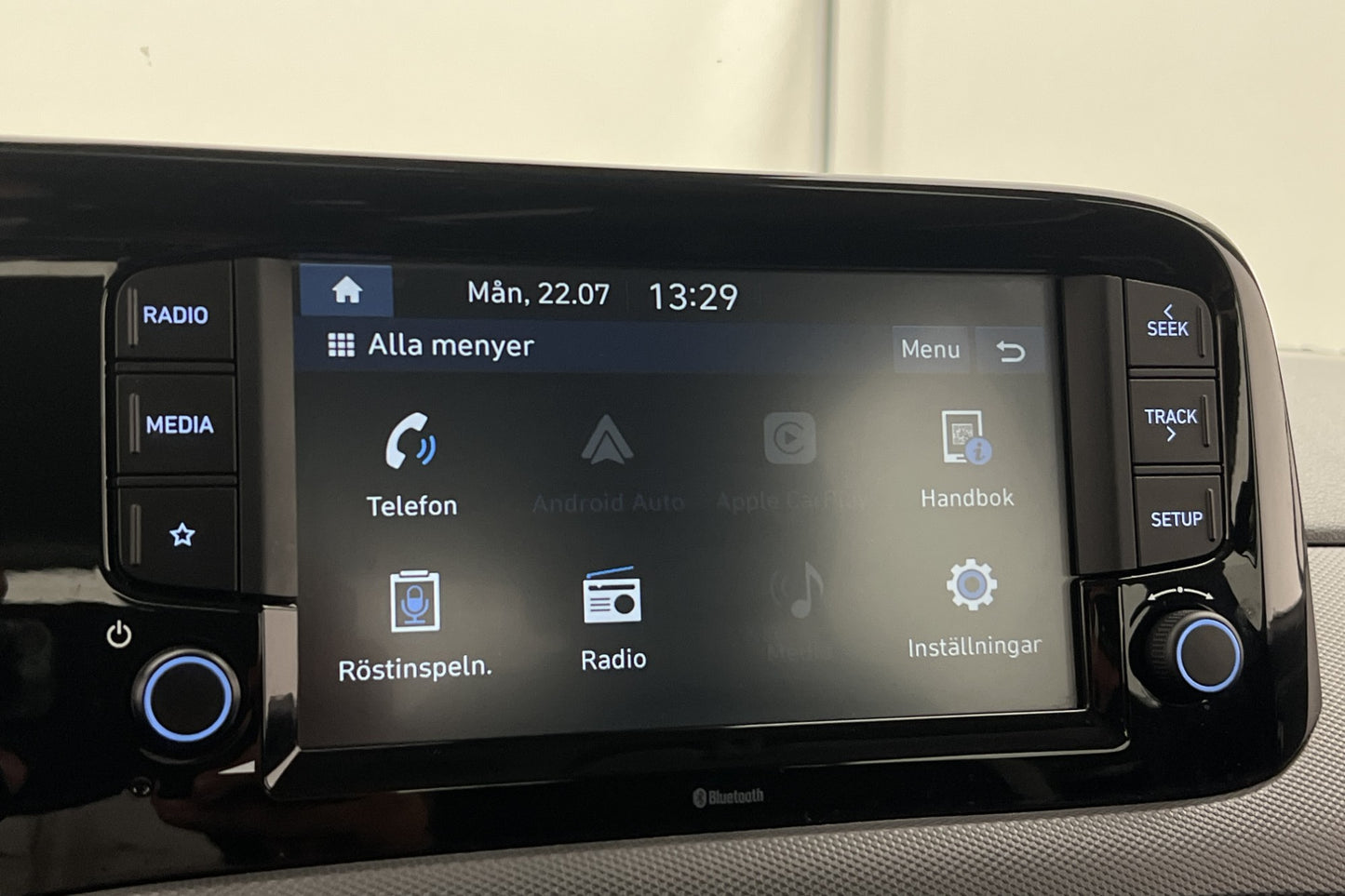 Hyundai i10 1.0 MPi 67hk Essential CarPlay Rattvärme Välserv