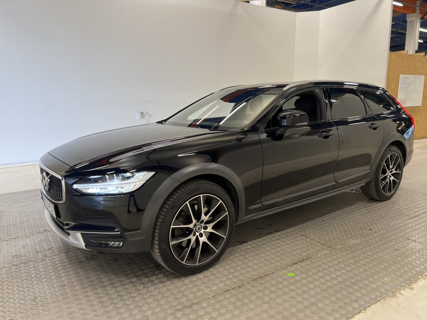 Volvo V90 Cross Country T5 AWD 250hk Inscription VOC B-Värm Drag