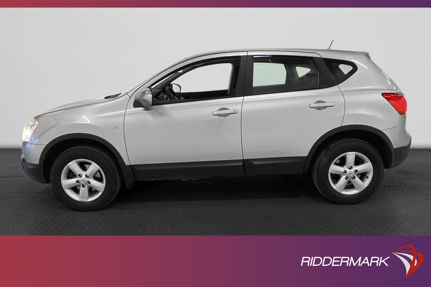 Nissan Qashqai 2.0 141hk Motorvärmare Nyservad