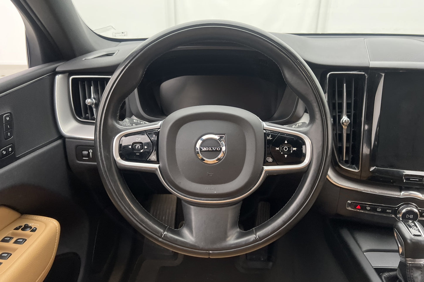 Volvo XC60 T5 AWD Inscription VOC Värmare Skinn Kamera Drag