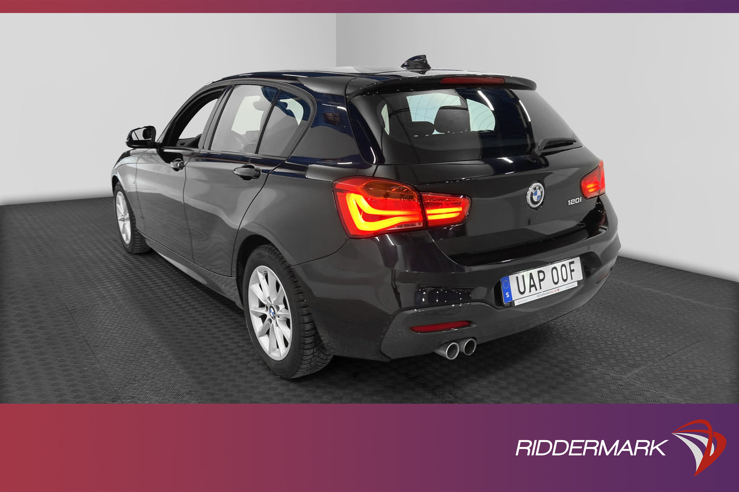 BMW 120 i 184hk M Sport HiFi Skinn Rattvärme Välservad