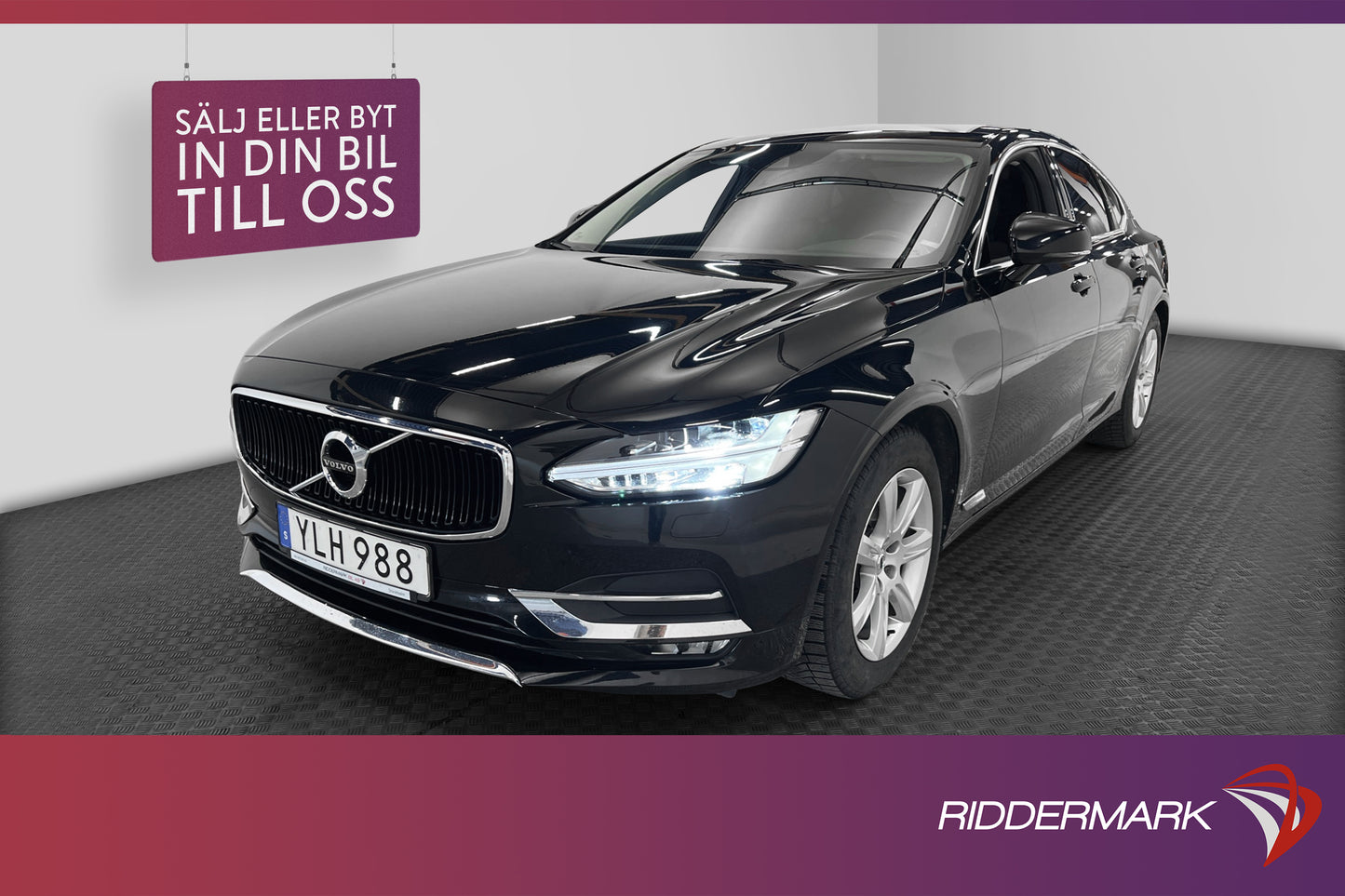 Volvo S90 D3 150hk Momentum D-värm Drag VOC Navi Carplay