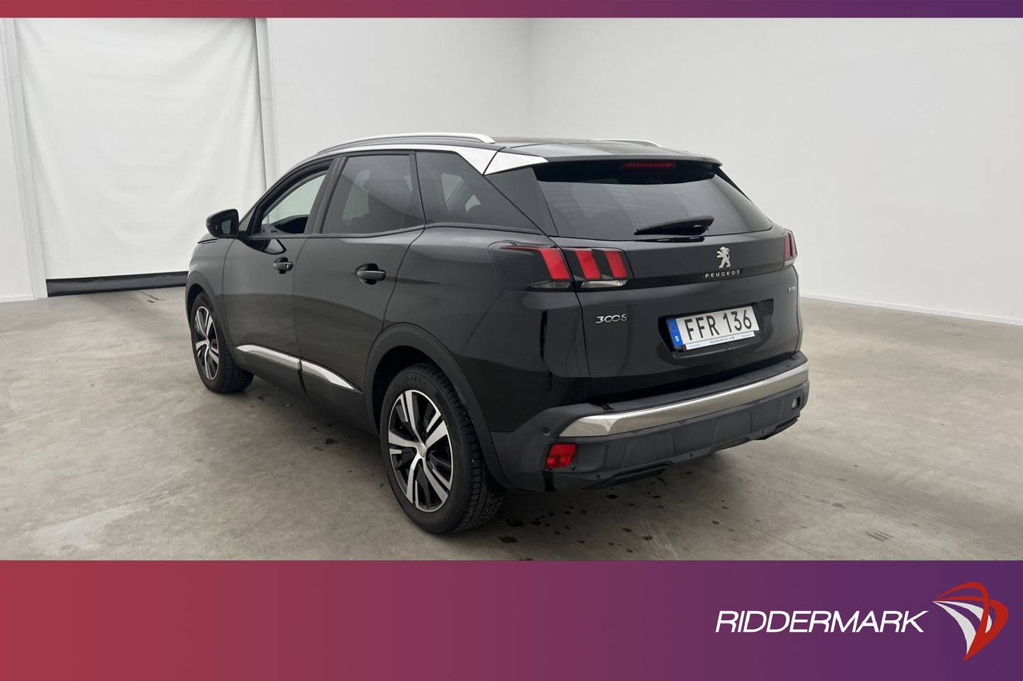 Peugeot 3008 1.2 PureTech 130hk Allure Pano Sensorer Keyless