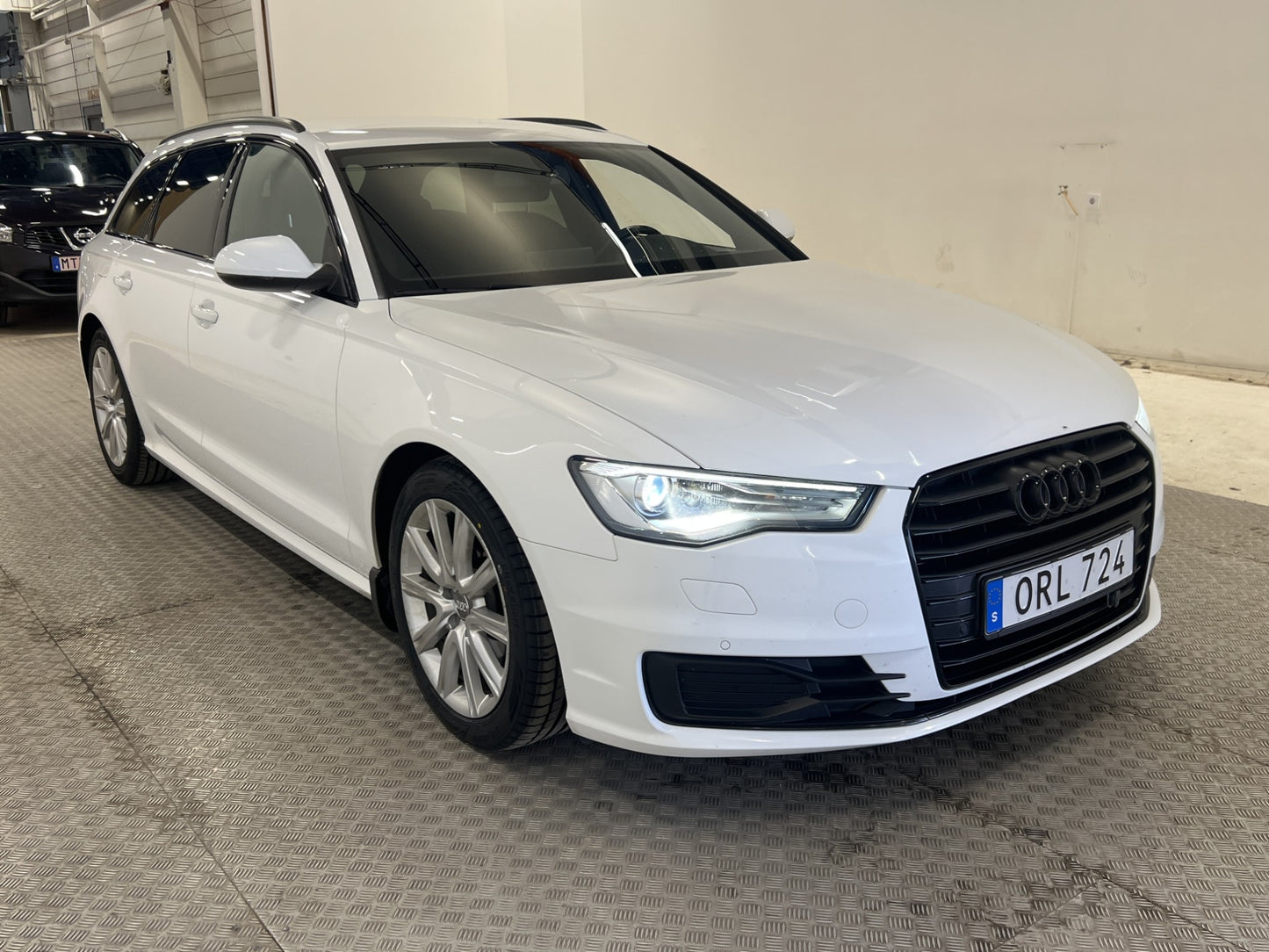 Audi A6 Avant 2.0 TDI ultra 190hk Sport Edition Drag P-sens