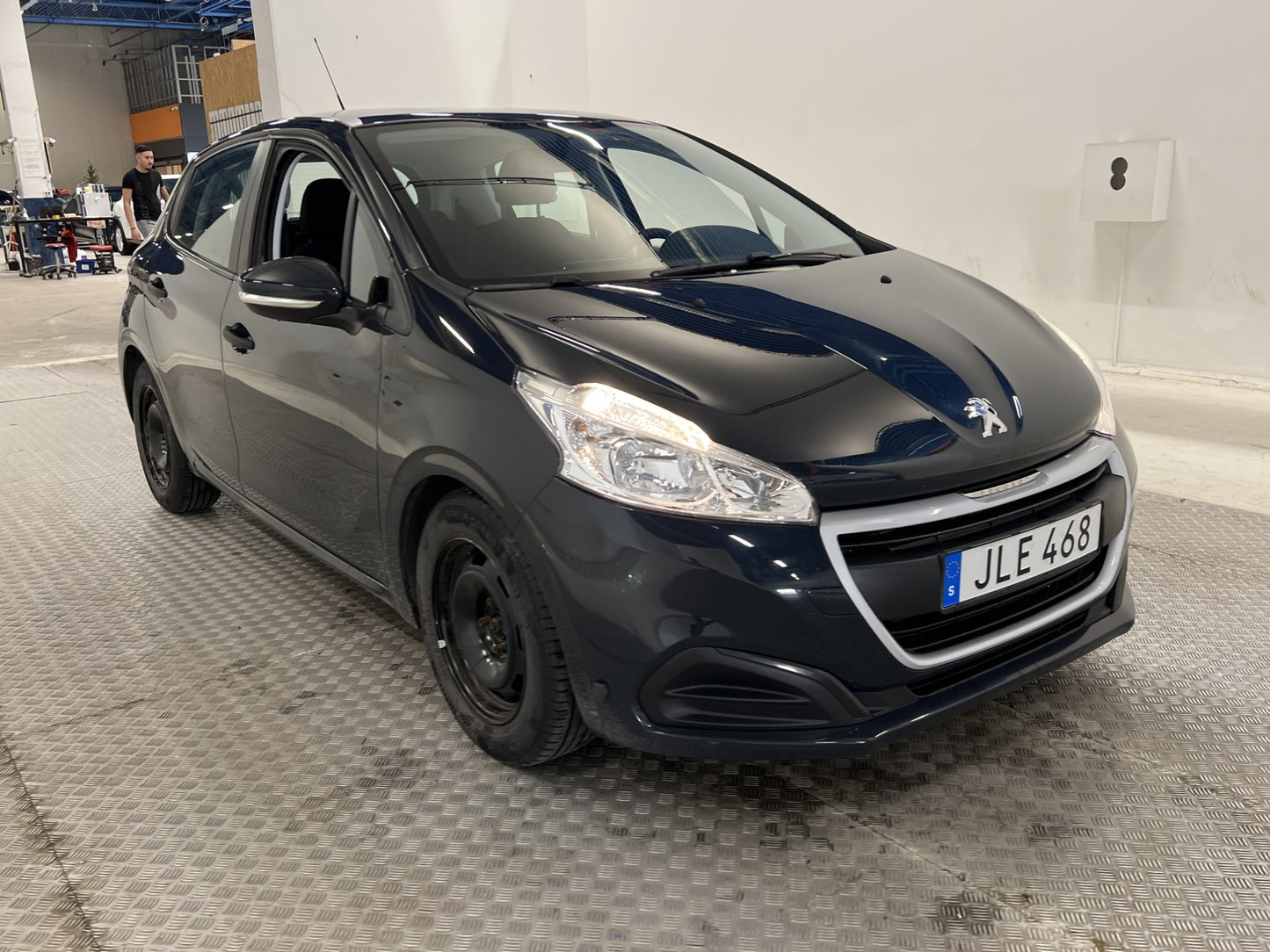 Peugeot 208 1.2 PureTeh 68hk Värmare Välservad 0,47l/mil