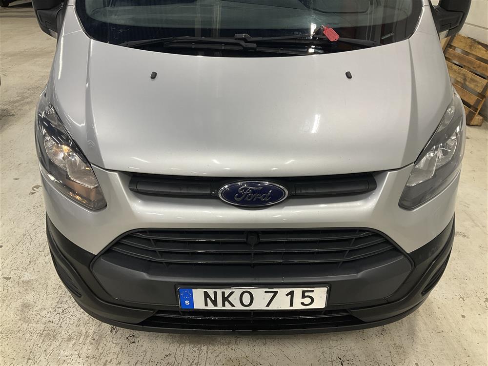 Ford Transit Custom 2.2 TDCI 3-sits Värmare Dragkrok Moms