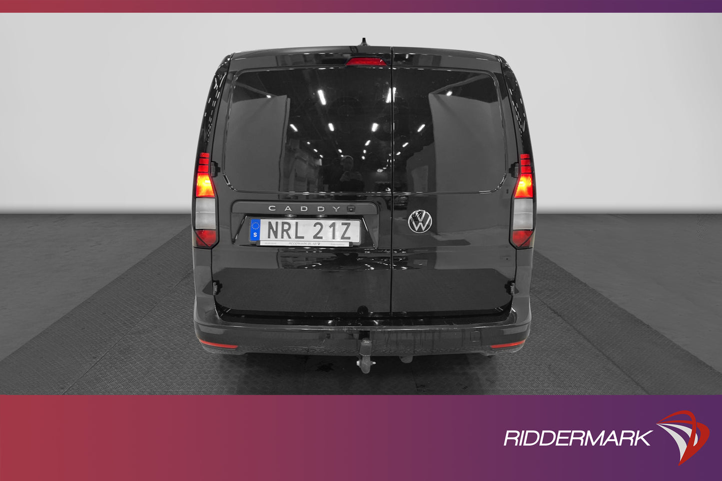 Volkswagen Caddy Maxi 2.0TDI DSG Värmare Drag B-Kamera Moms