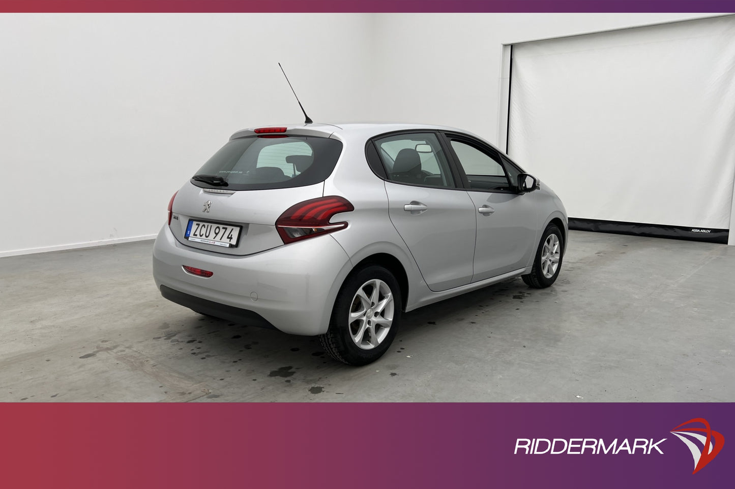 Peugeot 208 1.2 VTi 82hk Active Välserv En-brukare 0,45L/mil