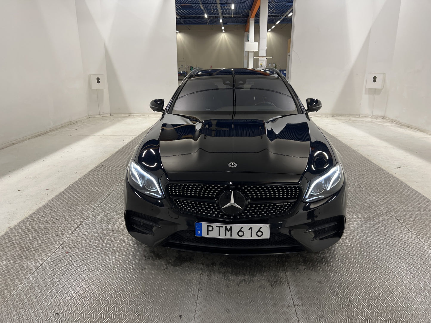 Mercedes-Benz AMG E 53 T 4M 435hk Pano Värm Wide Burm Drag