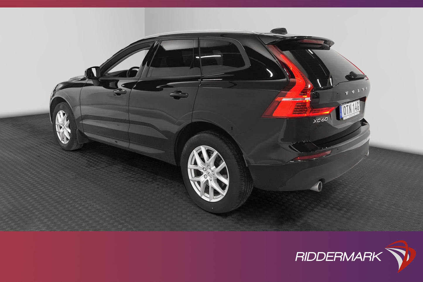 Volvo XC60 B5 250hk Momentum Advanced Edt D-värm VOC Välserv