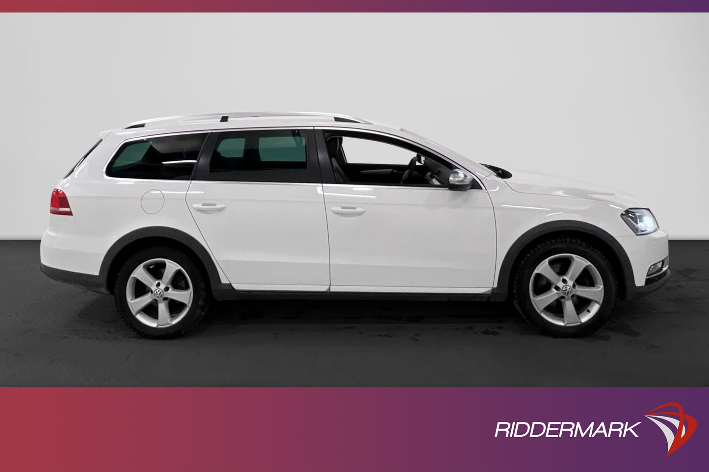 Volkswagen Passat Alltrack 2.0 TDI 4M D-Värm B-Kamera Skinn