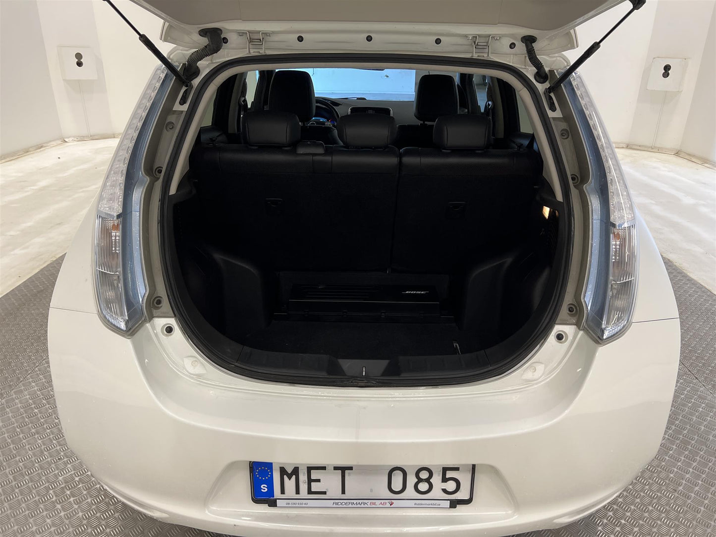 Nissan Leaf 24kWh Tekna 360° BOSE Skinn Navigation