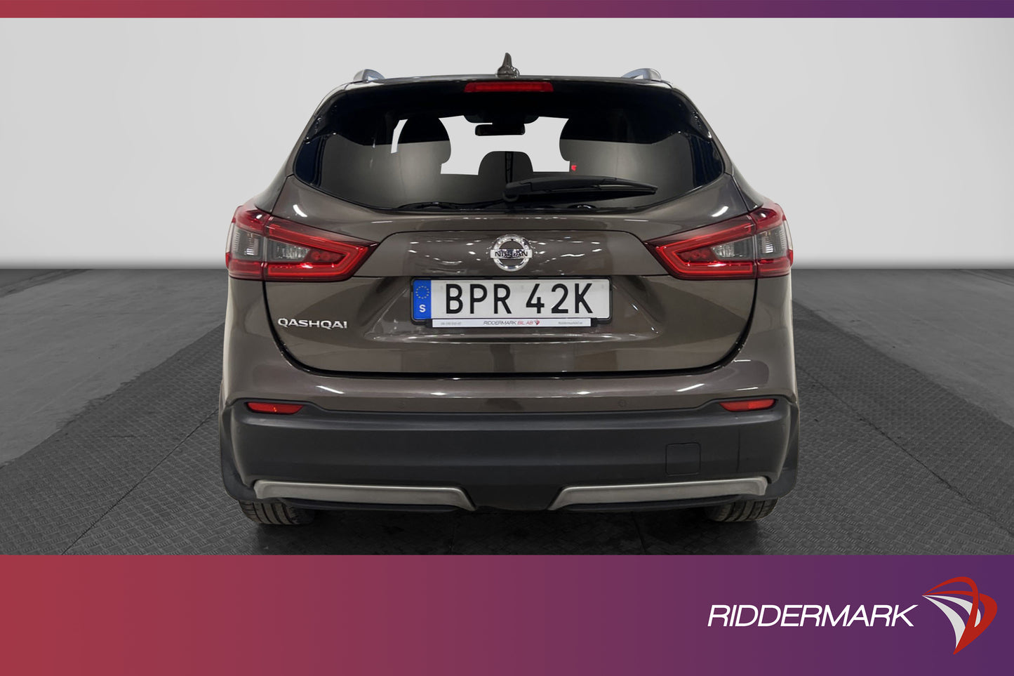 Nissan Qashqai 1.3 DIG-T 160hk Tekna Panorama 360º Navi