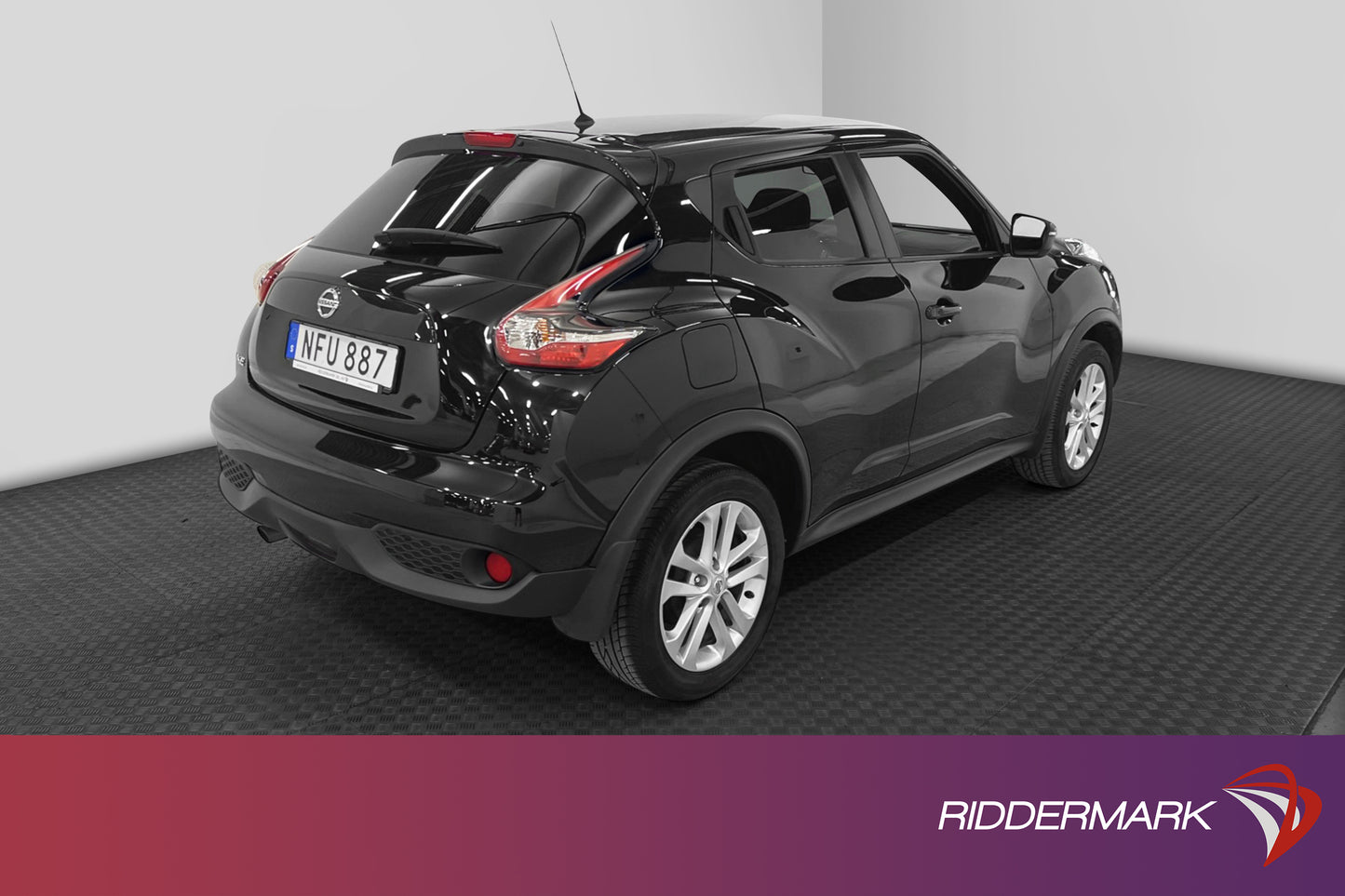 Nissan Juke 1.2 DIG-T 115hk Navi B-Kam Välservad Låg Skatt