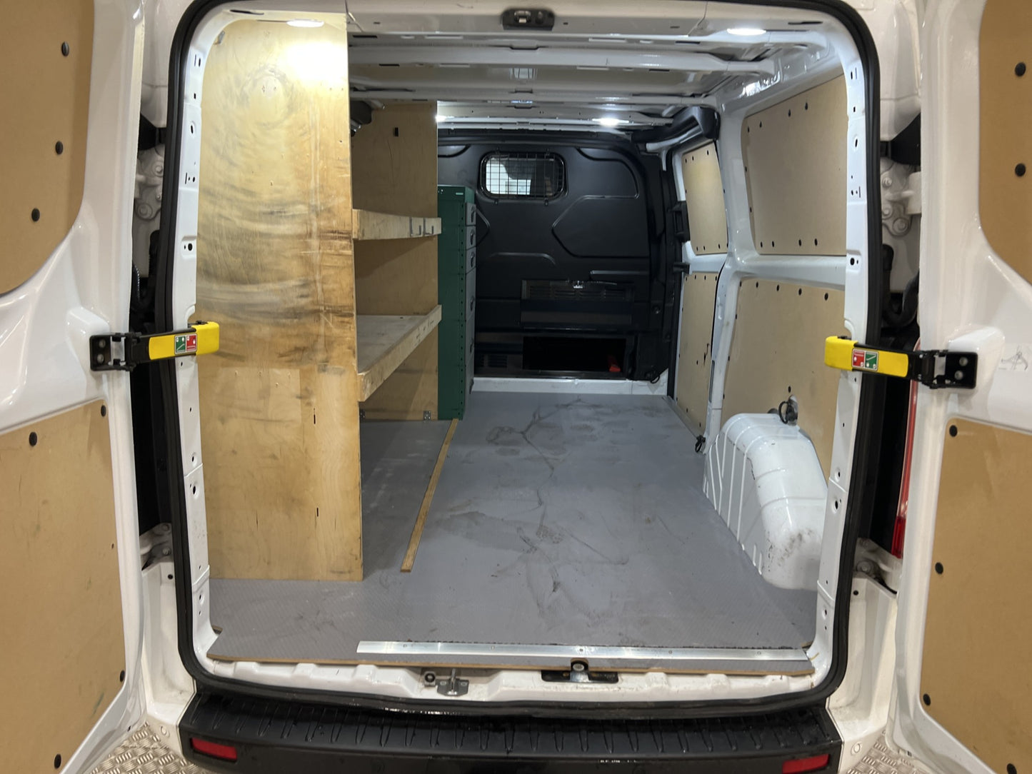 Ford Transit Custom L2 2.0 Aut Värmare Drag B-Kamera Moms