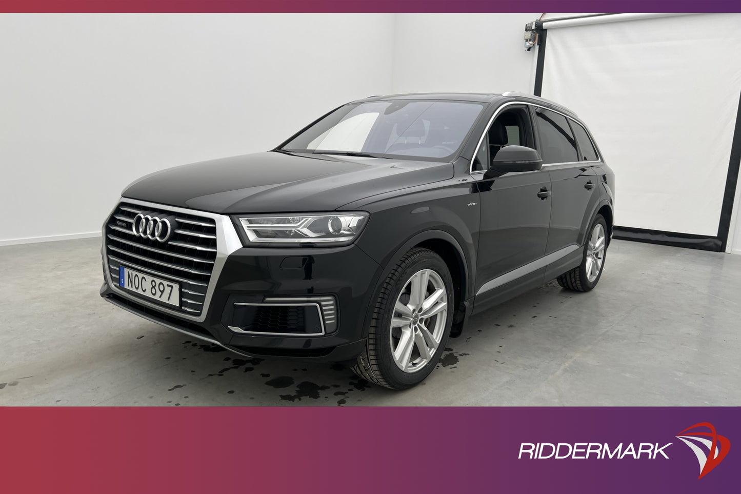 Audi Q7 e-Tron quattro 373hk S-Line Pano BOSE Luftfjädring