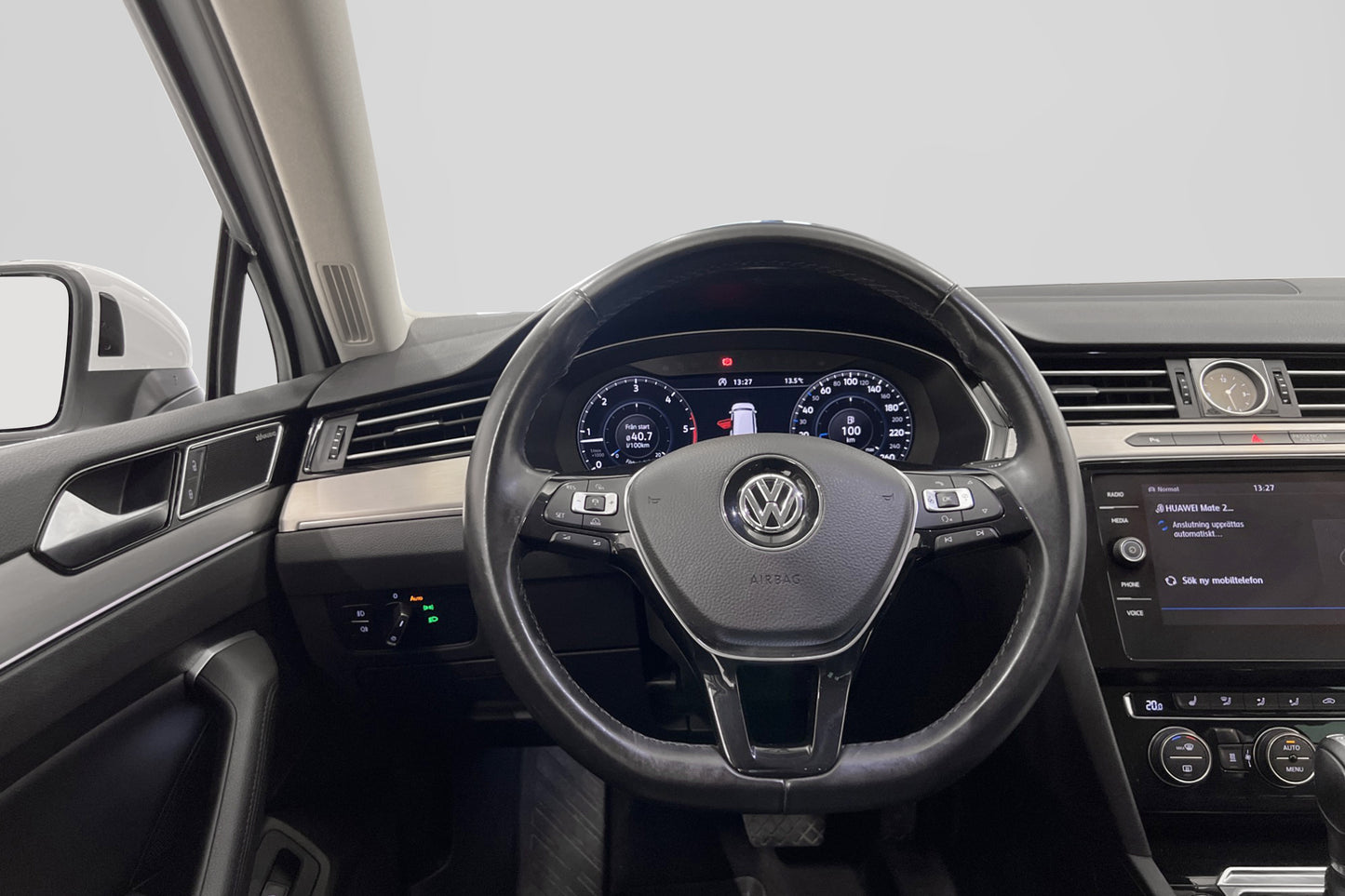 Volkswagen Passat 190HK R-Line Cockpit Dynaudio Drag BLIS